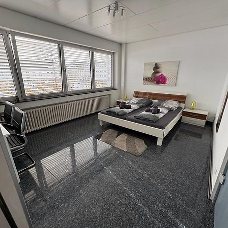 Nasa Wohnung Uerdingen เครเฟลด์ ภายนอก รูปภาพ