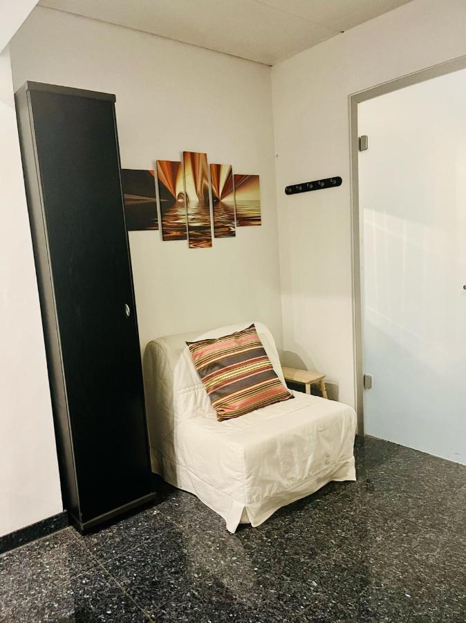 Nasa Wohnung Uerdingen เครเฟลด์ ภายนอก รูปภาพ