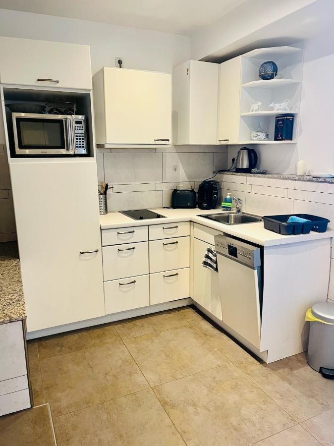 Nasa Wohnung Uerdingen เครเฟลด์ ภายนอก รูปภาพ