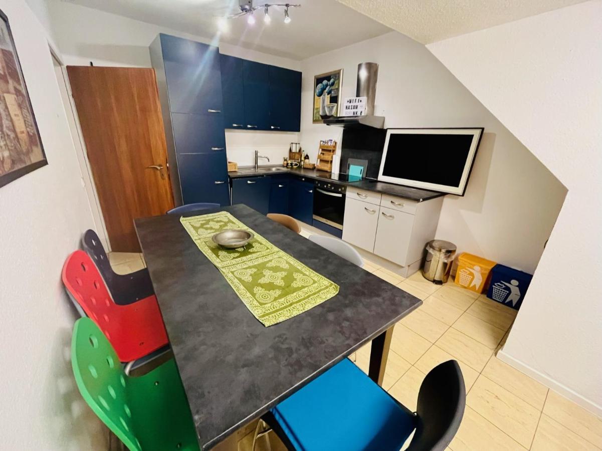 Nasa Wohnung Uerdingen เครเฟลด์ ภายนอก รูปภาพ
