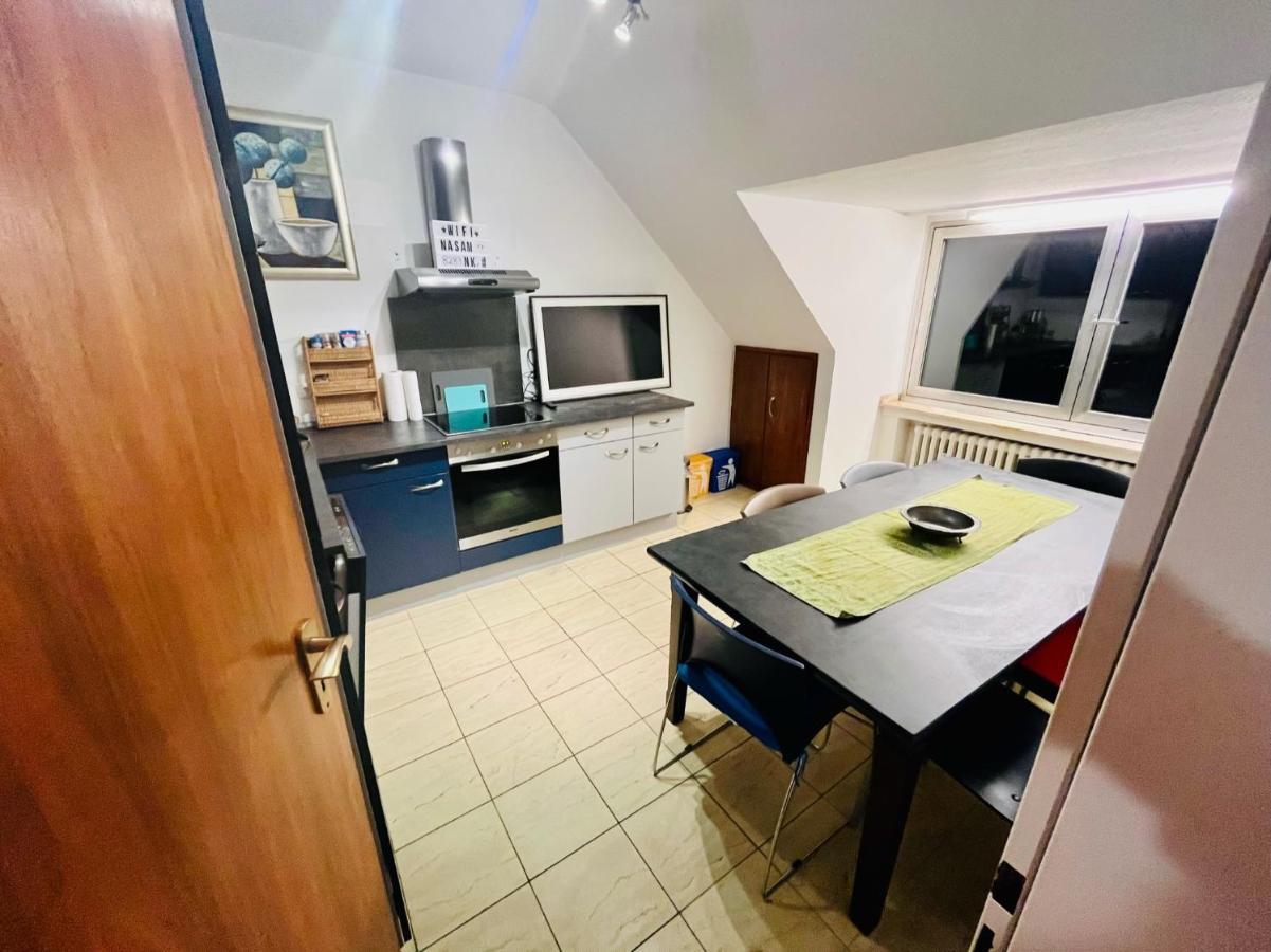 Nasa Wohnung Uerdingen เครเฟลด์ ภายนอก รูปภาพ